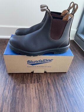 2024 Blundstone Originals 500s, Stout Brown